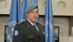 اللواء باتريك غوشات.jpg