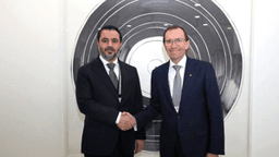 وزير الخارجية السيد أسعد الشيباني يلتقي السيد إسبن بارث إيدي وزير الخارجية النرويجي على هامش مؤتمر ميونخ للأمن 15-2-2025 (1).jpg