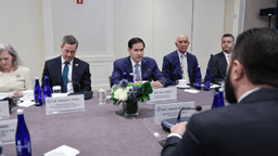 رئاسة الجمهورية العربية السورية- الشرع يلتقي بوزير الخارجية الأمريكي السيد ماركو روبيو 22-9-2025-3.jpg