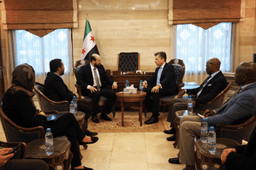 رئيس الحكومة السورية المهندس محمد البشير يلتقي بوكيل الأمين العام للأمم المتحدة للشؤون الإنسانية السيد توم فلتشر 17-12-2024 (4).jpg