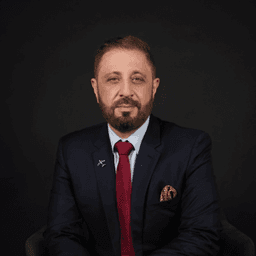 عمر هاشم حصري.jpg