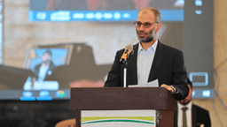 رئاسة الجمهورية العربية السورية- الرئيس الشرع يشارك في حفل تخريج دفعة من طلاب جامعة إدلب 7-9-2025-6.jpg