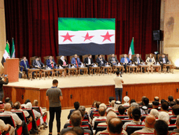 اللجنة العليا لانتخابات مجلس الشعب تلتقي الفعاليات الشعبية والرسمية في محافظة حماة 28-6-2025-1.jpg