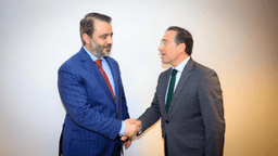 اجتمع وزير الخارجية والمغتربين السيد أسعد حسن الشيباني مع نظيره الإسباني السيد خوسيه مانويل ألباريس 14-7-2025.jpg