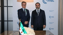وزير الخارجية السيد أسعد الشيباني يلتقي السفير فينافيسير الممثل الدائم لإمارة ليشتينشتاين لدى الأمم المتحدة في نيويورك على هامش مؤتمر ميونخ للأمن 15-2-2025.jpg