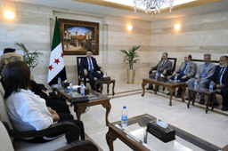 معاون الأمين العام لرئاسة الجمهورية العربية السورية يلتقي وفد من اتحاد الكتاب العرب 4-7-2025.jpg