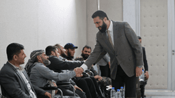 معايدة الجرحى.jpg