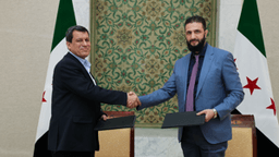 الشرع وعبدي2.jpg