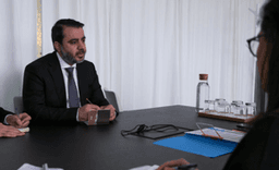 لقاء وزير الخارجية السوري السيد أسعد الشيباني مع السيدة دوبرافكا سويكا مفوضة الاتحاد الأوروبي لشؤون البحر الأبيض المتوسط  13-2-2025 (3).jpg