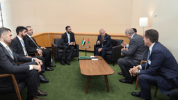 رئاسة الجمهورية العربية السورية- الشرع يلتقي بالملك عبد الله الثاني ملك المملكة الأردنية الهاشمية 23-9-2025-1.jpg