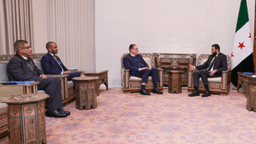 لقاء قائد الإدارة السورية الجديدة أحمد الشرع مع عبدالله الدردري مساعد الأمين العام والمدير الاقليمي لبرنامج الأمم المتحدة الإنمائي 31-12-2024.jpeg