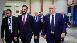 رئاسة الجمهورية العربية السورية- الشرع يلتقي جوزاف عون على هامش أعمال القمة العربية الإسلامية الطارئة 15-9-2025.jpg