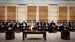 رئيس مجلس الوزراء المهندس محمد البشير يستقبل مجموعة من رجال الأعمال السوريين والصناعيين والمستثمرين في مختلف القطاعات المقيمين في كندا 11-2-2025 (5).jpg