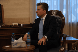 رئيس الحكومة السورية المهندس محمد البشير يلتقي بوكيل الأمين العام للأمم المتحدة للشؤون الإنسانية السيد توم فلتشر 17-12-2024 (1).jpg