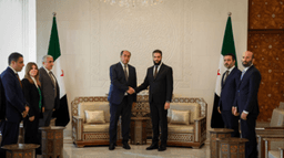 القائد أحمد الشرع ووزير الخارجية السيد أسعد الشيباني يلتقيان وفدا من جامعة الدول العربية برئاسة السيد حسام زكي الأمين العام المساعد والممثل الشخصي للأمين العام لجامعة الدول العربية  17-1-2025 (3).jpg