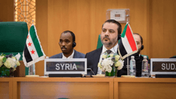 مشاركة وزير الخارجية والمغتربين السيد أسعد حسن الشيباني في الاجتماع الوزاري الطارئ لمنظمة التعاون الإسلامي في مدينة جدة 25-8-2025.jpg