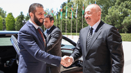 رئيس الجمهورية العربية السورية السيد أحمد الشرع والوفد المرافق له يلتقي رئيس جمهورية أذربيجان السيد إلهام علييف في قصر زوغولبا بالعاصمة باكو 12-7-2025.jpg