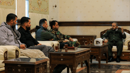 وزارة الدفاع السورية تبدأ بعقد جلسات تنظيمية مع القيادات العسكرية للبدء بعملية انخراط الفصائل في وزارة الدفاع 4-1-2025 (2).jpg