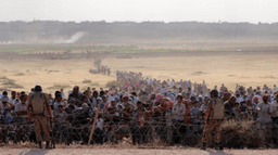 عين العرب الحدود التركية 18-9-2014.jpg