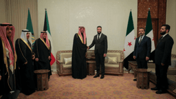 لقاء القائد أحمد الشرع ووزير الخارجية السيد أسعد الشيباني والأمين العام لمجلس التعاون الخليجي السيد جاسم البديوي، ومعالي وزير الخارجية الكويتي السيد عبدالله اليحيا 30-12-2024 (3).jpg